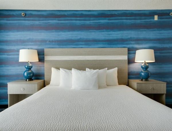 Atlantic Sands Hotel & Conference Center