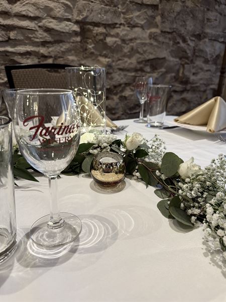 Farina's Winery and Cafe