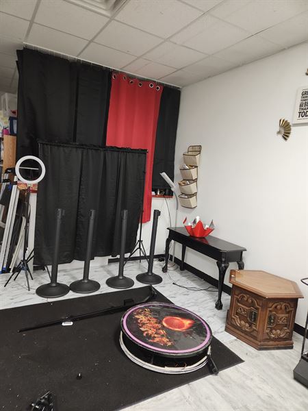 Superior Spins Booth 360