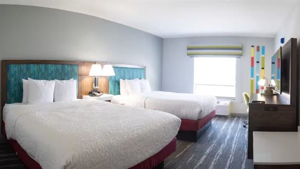Hampton Inn & Suites Dallas/Lewisville-Vista Ridge Mall, TX