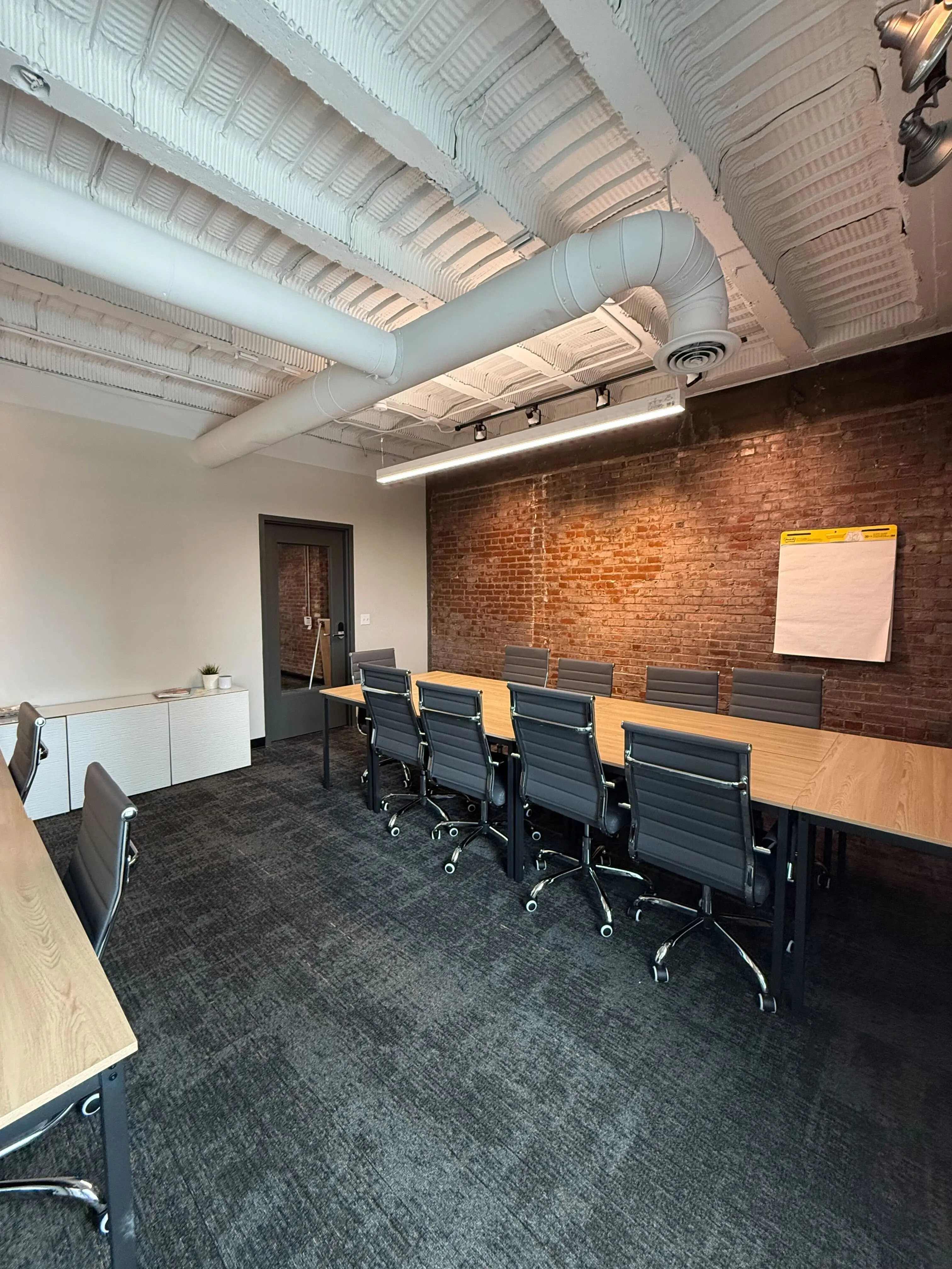 Roundtable Meetings Nashville