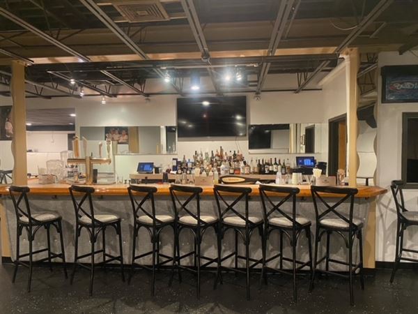 Dream Upscale Lounge