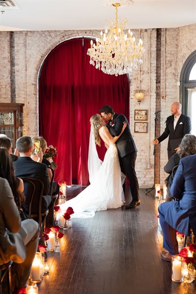 Cicala & Sorellina at The Divine Lorraine