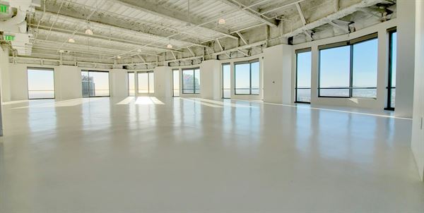 US Bank Tower - 59th Floor