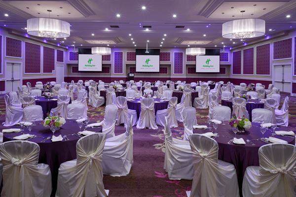 Holiday Inn Toronto International Airport