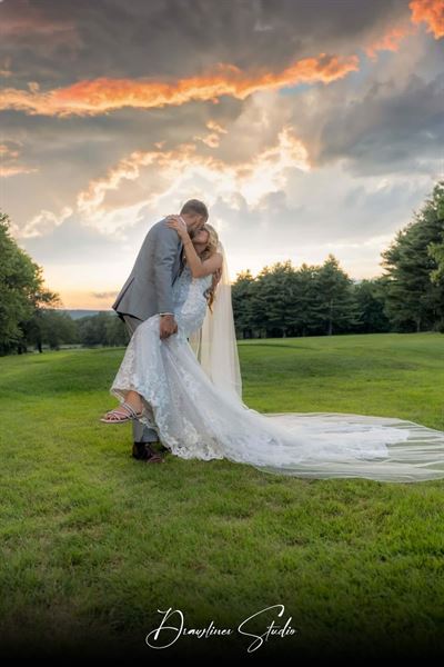 Drawlines Studio - Photography, Videography, DJ, Photo Booth