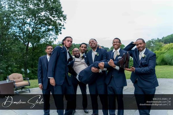 Drawlines Studio - Photography, Videography, DJ, Photo Booth