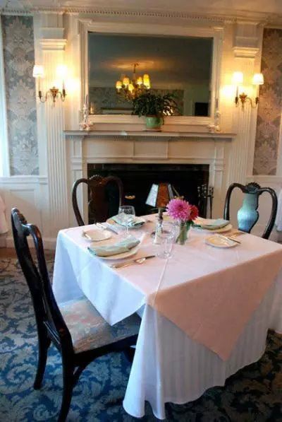 The Inn At Woodstock Hill