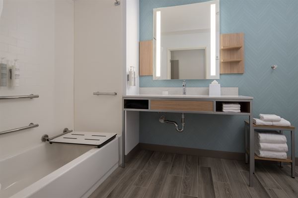 Hilton Garden Inn Tacoma Downtown