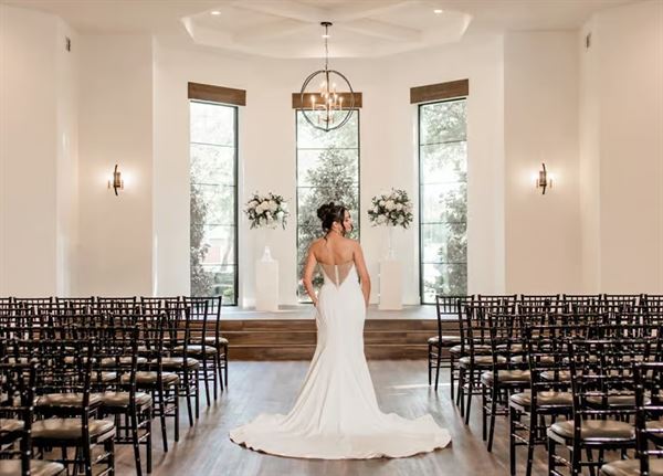 Hayes Hollow by Walters Wedding Estates