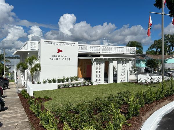 Mount Dora Yacht Club