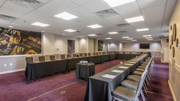 Hotel Indigo Downtown Nashville