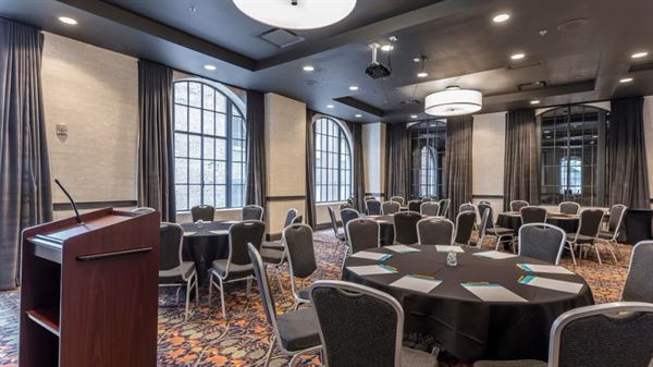 Hotel Indigo Downtown Nashville