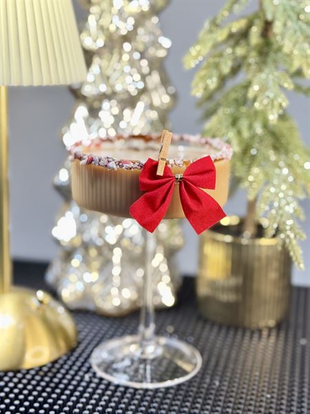 SAVVY SIPS MOBILE BAR