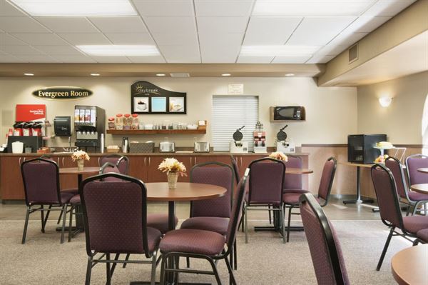 Days Inn Thunder Bay North