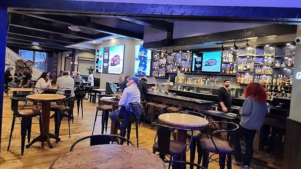 Rotate bar and kitchen