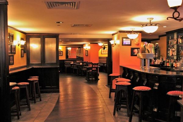 Con Murphy's Irish Pub