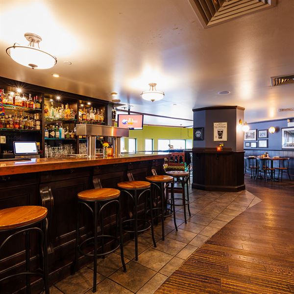 Con Murphy's Irish Pub