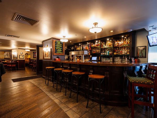 Con Murphy's Irish Pub