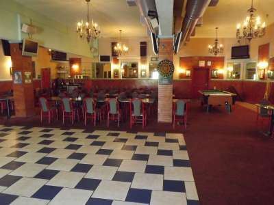 BA RUNI Hotel and Grille