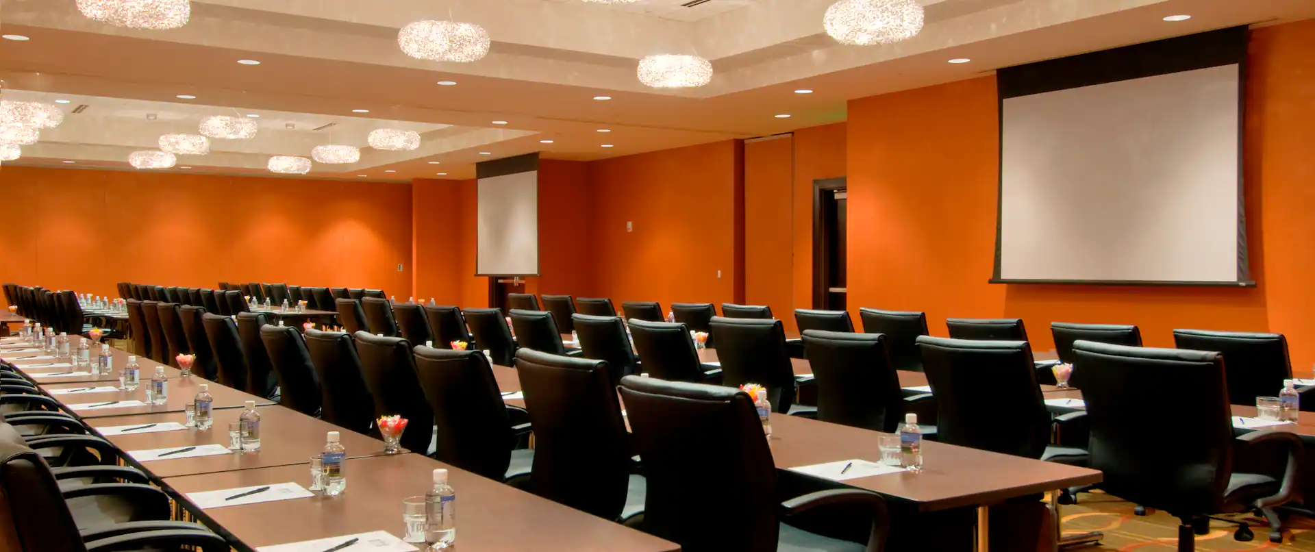 Hilton St. Louis at the Ballpark