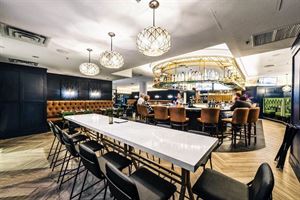 Woolley's Kitchen & Bar