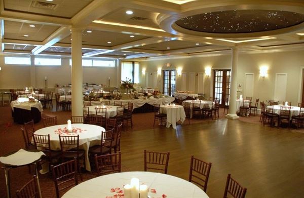 Trumps Ballroom On Milledge