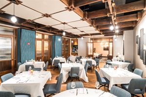 West & Collector’s Room