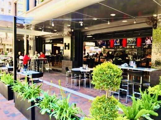 Bar Louie Sugar Land