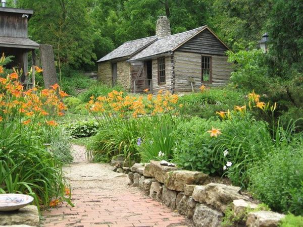 Shake Rag Alley Center for the Arts