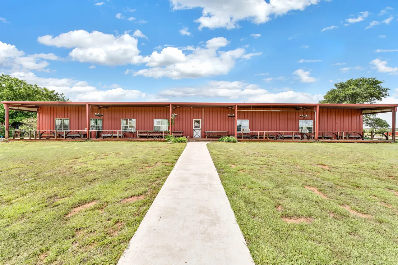 Croton Creek Guest Ranch