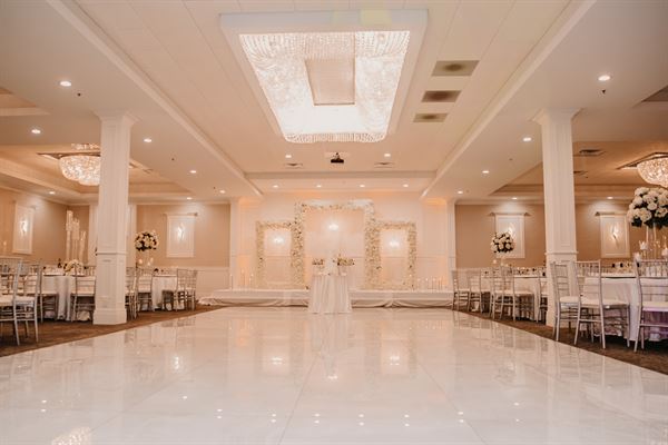 Lone Tree Manor Banquet Hall & Catering