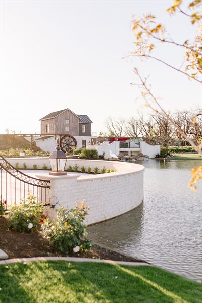 The Gardens at Pecan Lake