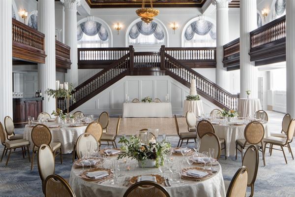 Amway Grand Plaza Hotel