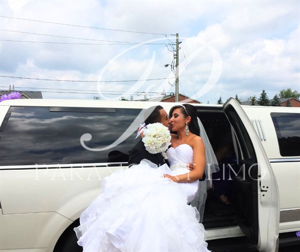 Paramount Limo