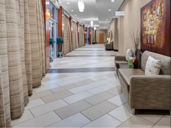 Holiday Inn Hotel & Suites Lima