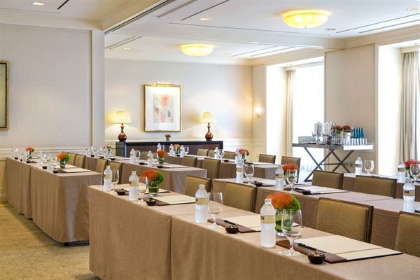 The Peninsula Chicago