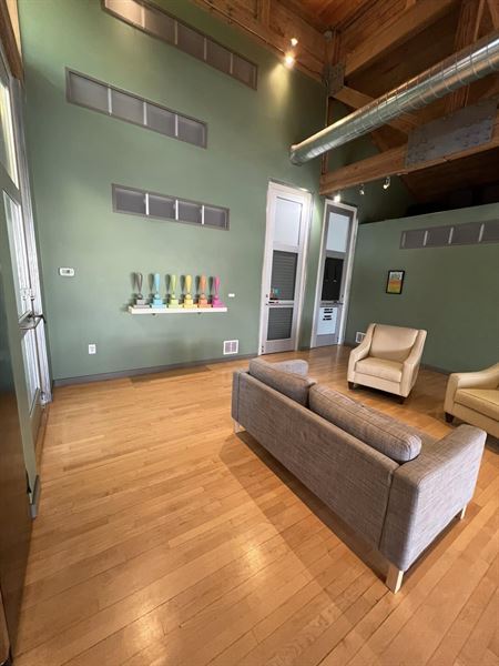 Sweet Dahlia Events LLC