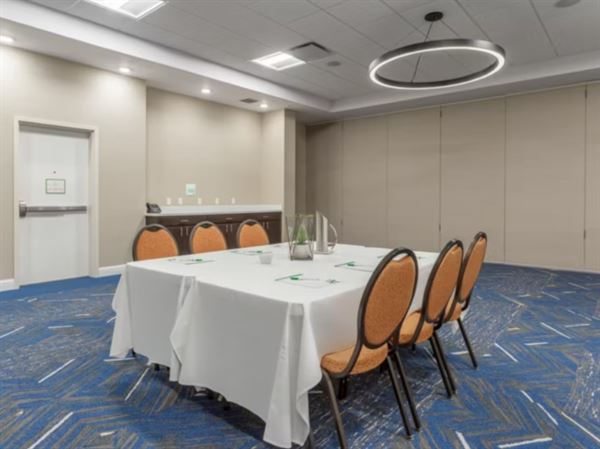 Holiday Inn & Suites Jefferson City