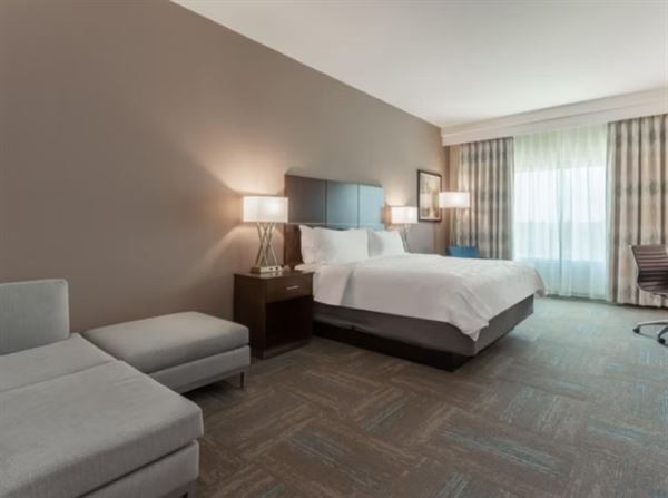 Holiday Inn & Suites Jefferson City