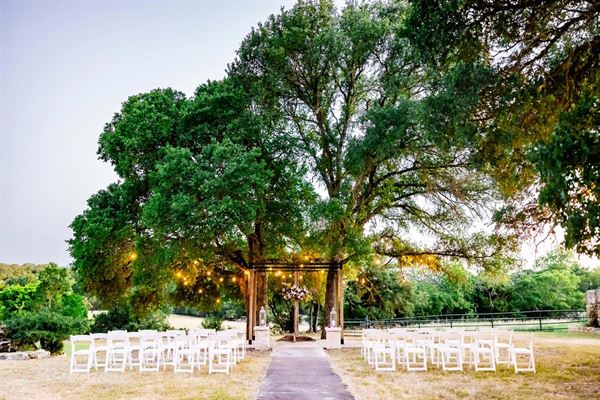 The Ironwood Barn at Von Erich Ranch