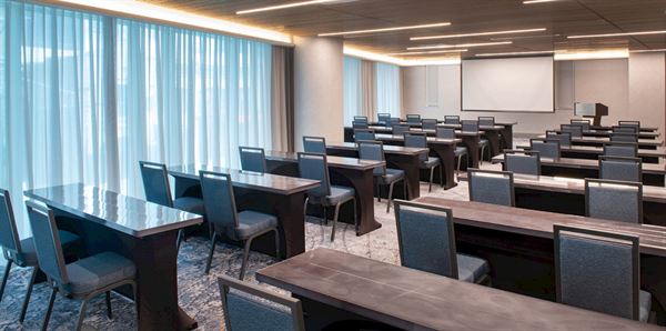 The Charter Hotel Seattle, Curio Collection by Hilton