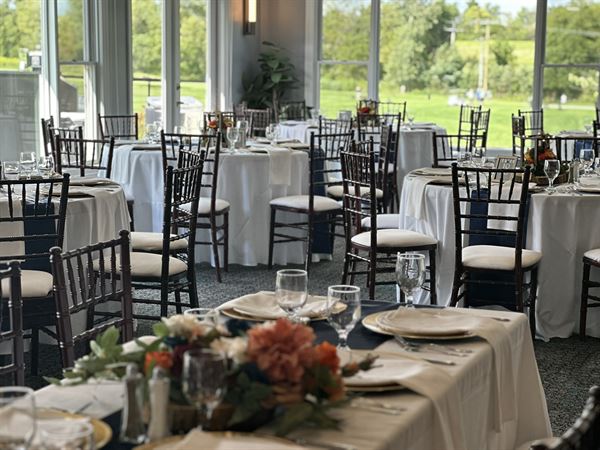 Lake Forest Golf Club & Banquet Center