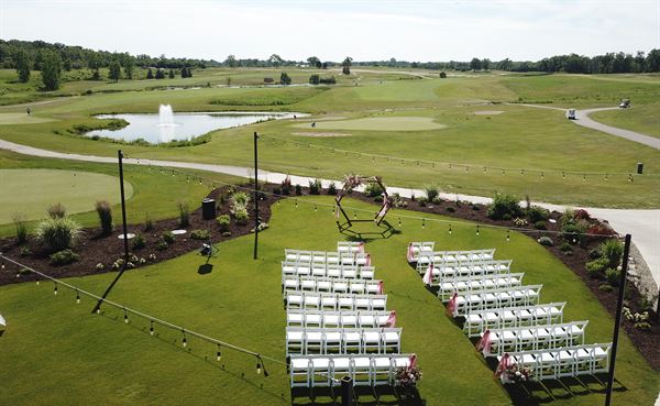 Lake Forest Golf Club & Banquet Center