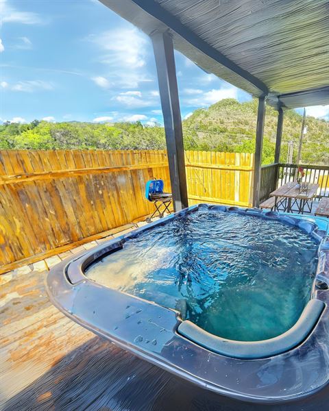 Stay At Canyon Lake Venue