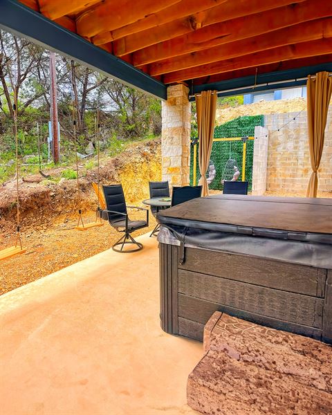 Stay At Canyon Lake Venue