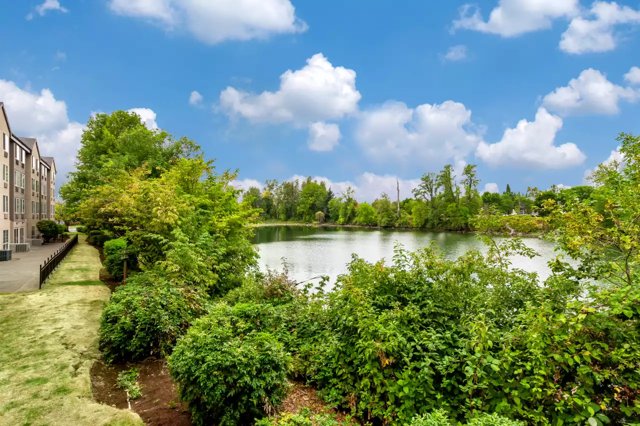 Clarion Hotel Portland International Airport