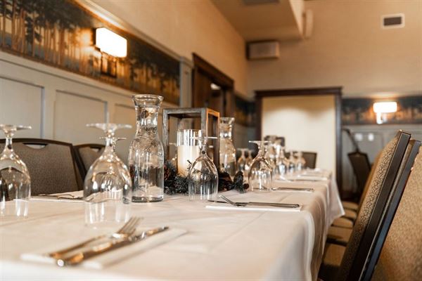 Jeremiah's Lodge & Garden