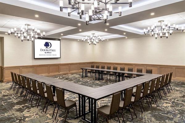 DoubleTree by Hilton Denver Cherry Creek