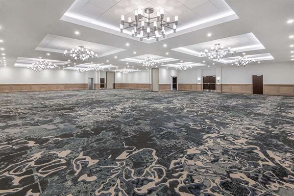 DoubleTree by Hilton Denver Cherry Creek